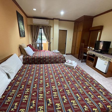 Mini Cost Apartment&Guesthouse Чиангмай Экстерьер фото