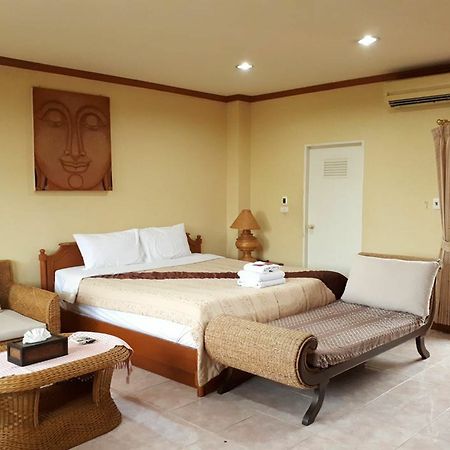 Mini Cost Apartment&Guesthouse Чиангмай Экстерьер фото