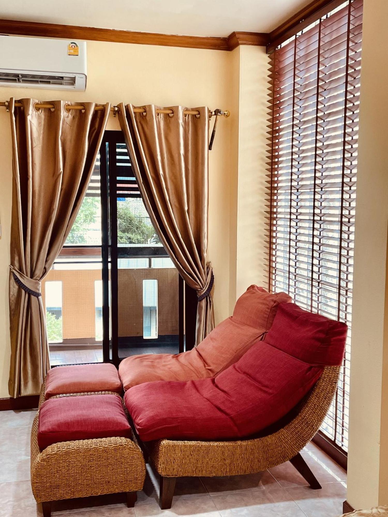 Mini Cost Apartment&Guesthouse Чиангмай Экстерьер фото