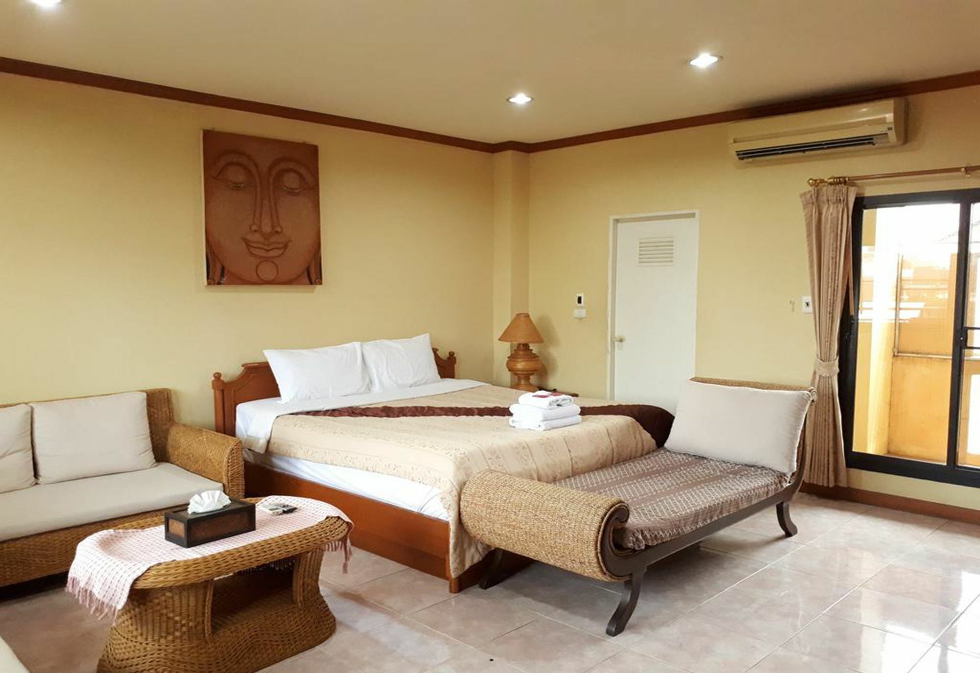 Mini Cost Apartment&Guesthouse Чиангмай Экстерьер фото
